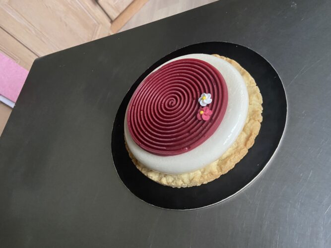torta cocco fragole rustica