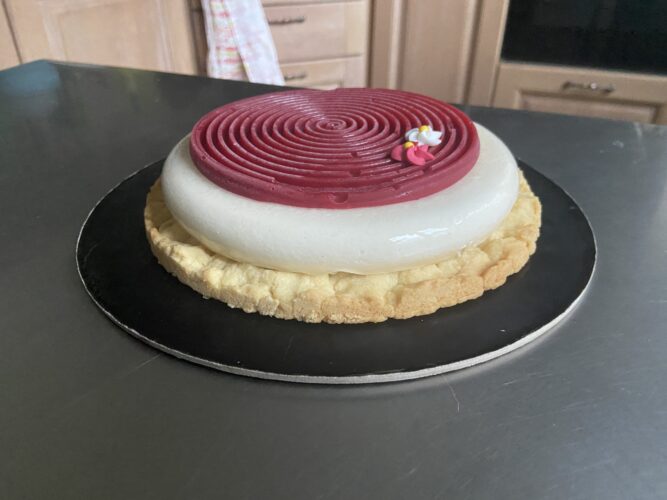 torta cocco fragole rustica