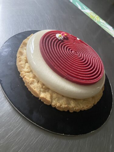 torta cocco fragole rustica