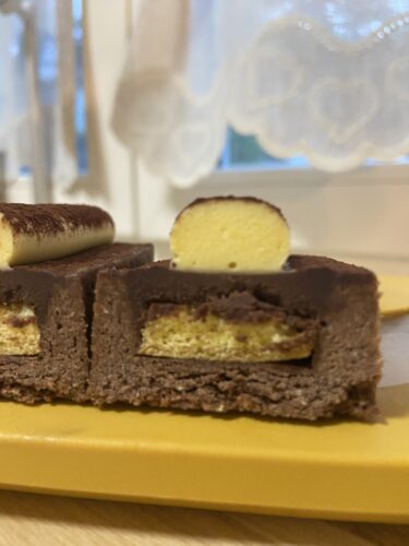 tiramisu tart oblong