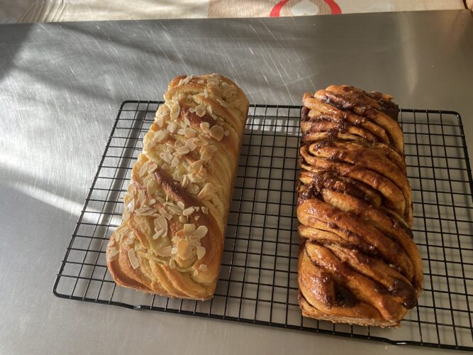 babka mandorle ruhm e cannella