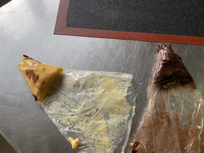 biscotti di frolla montata bicolore