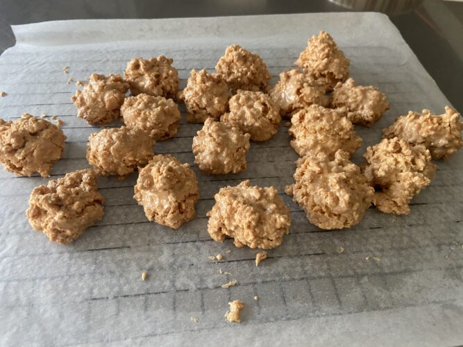 brutti buoni arachidi