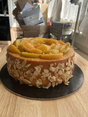 chiffon cake mandorle pesche