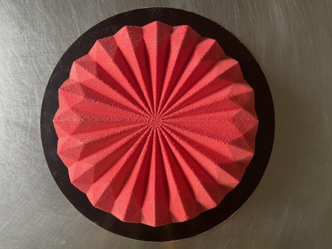 torta moderna origami pistacchio lampone vaniglia
