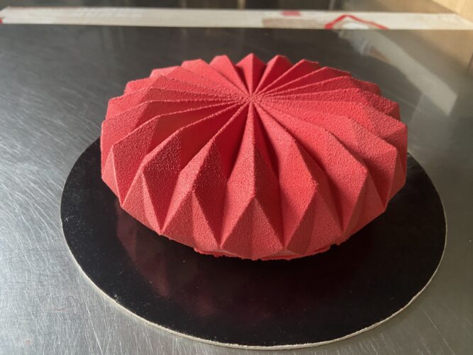 torta moderna origami pistacchio lampone vaniglia
