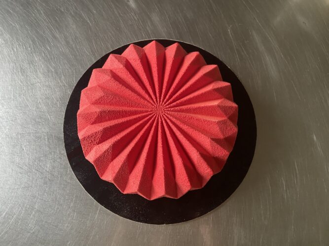 torta moderna origami pistacchio lampone vaniglia