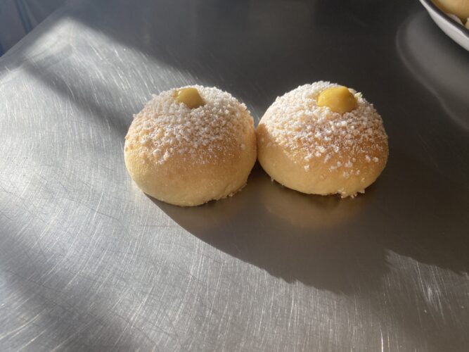 brioche vegana con crema vegana
