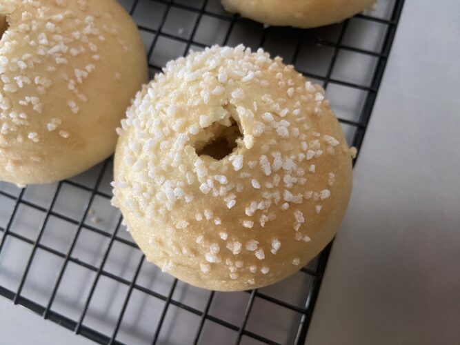 brioche vegana con crema vegana