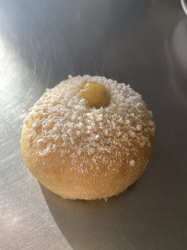 brioche vegana con crema vegana