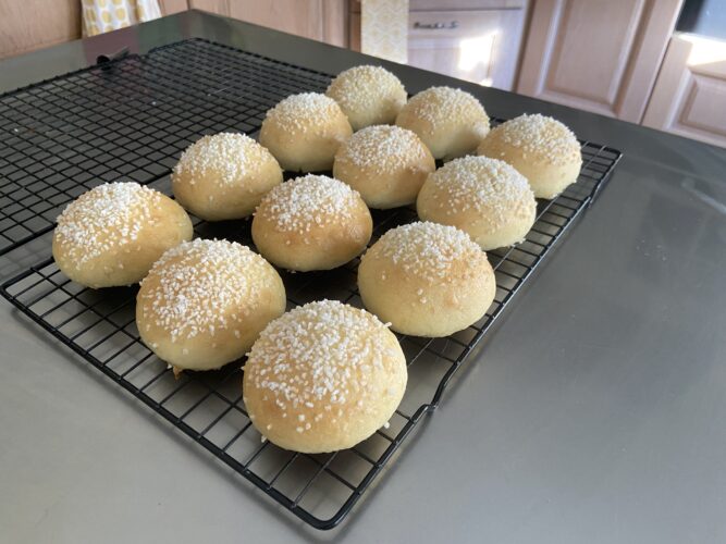 brioche vegana con crema vegana