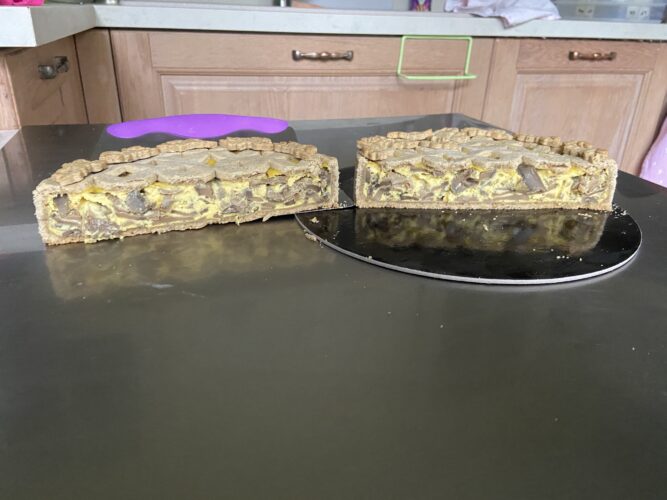 sezione torta funghi