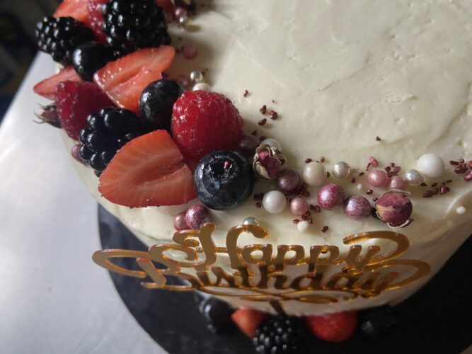 torta di compleanno