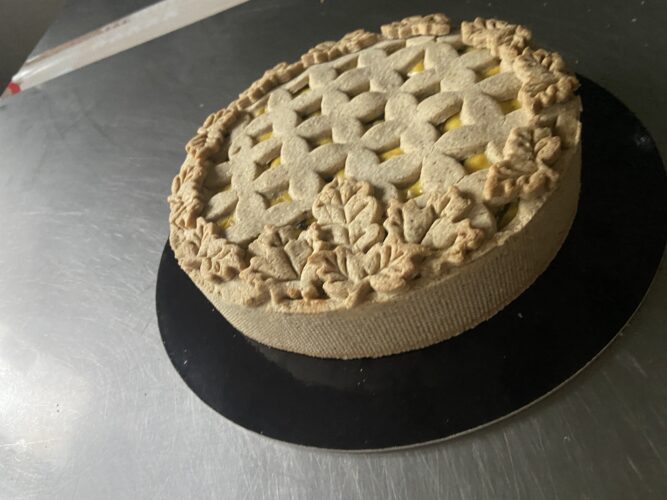 torta salata funghi nocciole besciamella