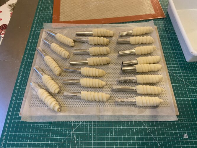 cannoncini party