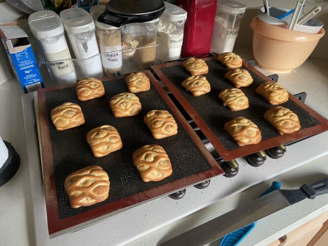croissant apple strudel