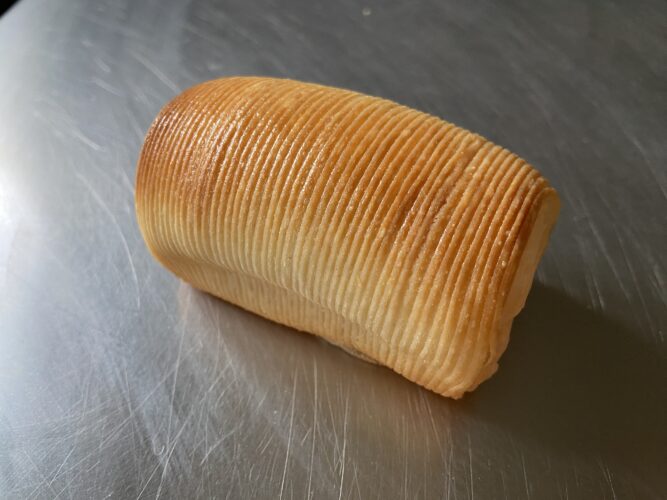 croissant roll mele baluetto ciocco