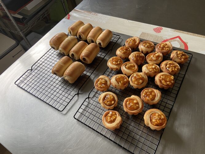 croissant roll mele bauetto ciocco