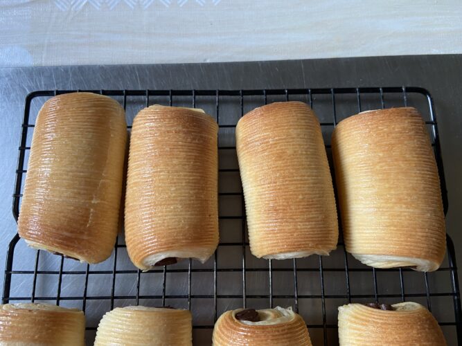 croissant roll mele baluetto ciocco