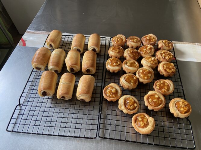 croissant roll mele baluetto ciocco