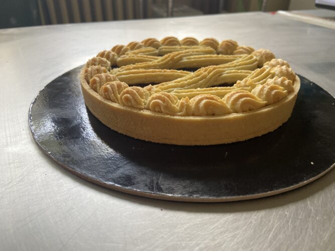 crostata salata con composta cipolle rosse