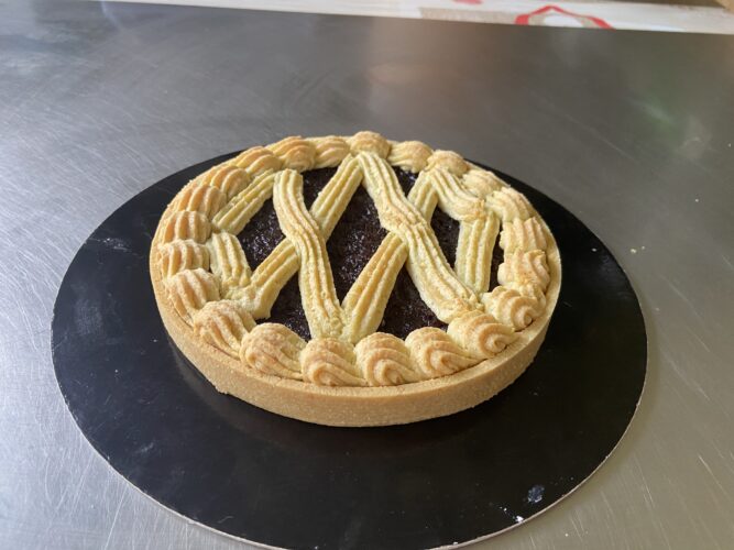 crostata salata con composta cipolle rosse