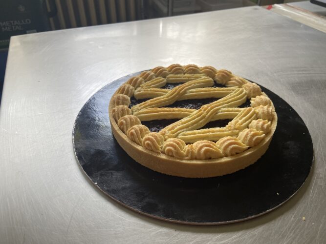 crostata salata con composta cipolle rosse