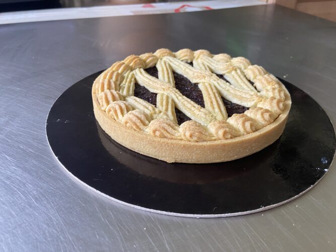 crostata salata con composta cipolle rosse