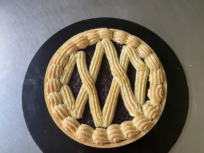 crostata salata con composta cipolle rosse
