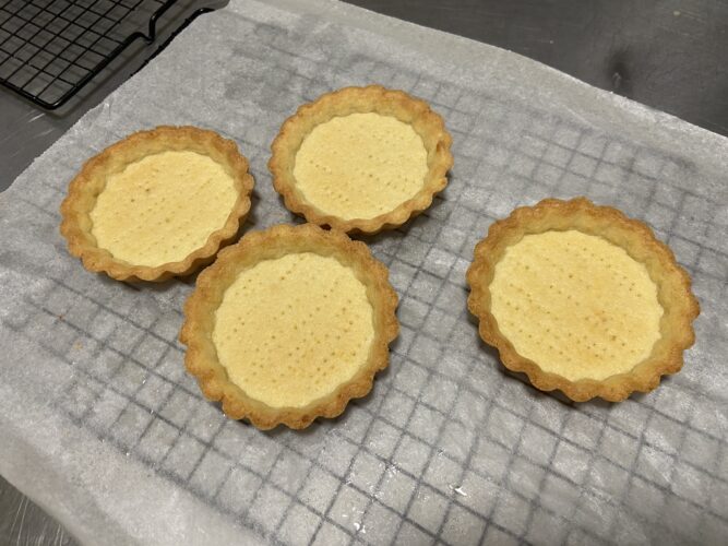 crostatine vegane con crema vegetale