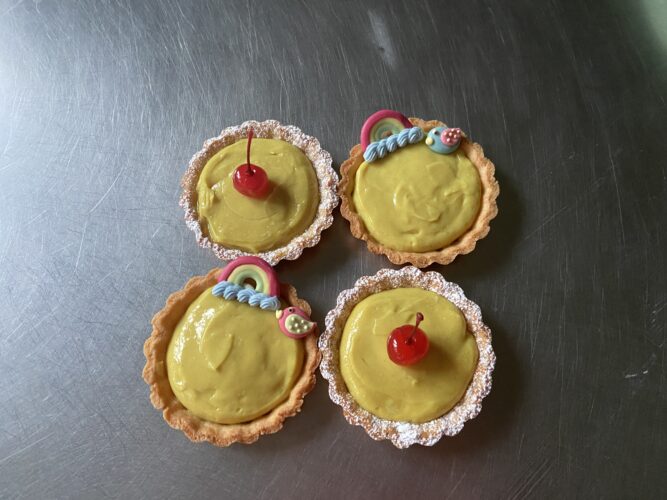 crostatine vegane con crema vegetale