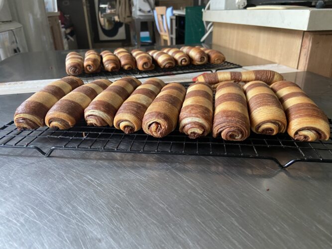 gianduia stick croissant