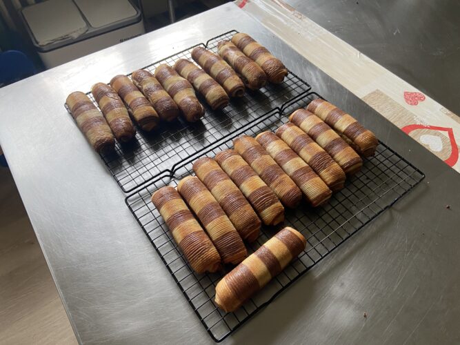 gianduia stick croissant