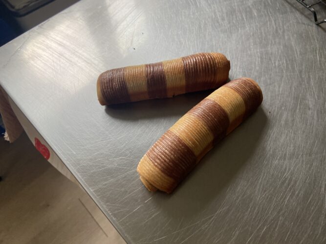 gianduia stick croissant