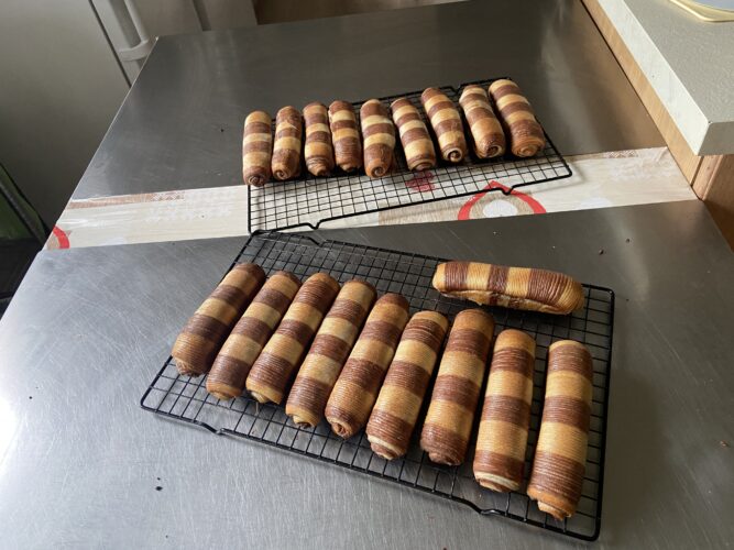 gianduia stick croissant