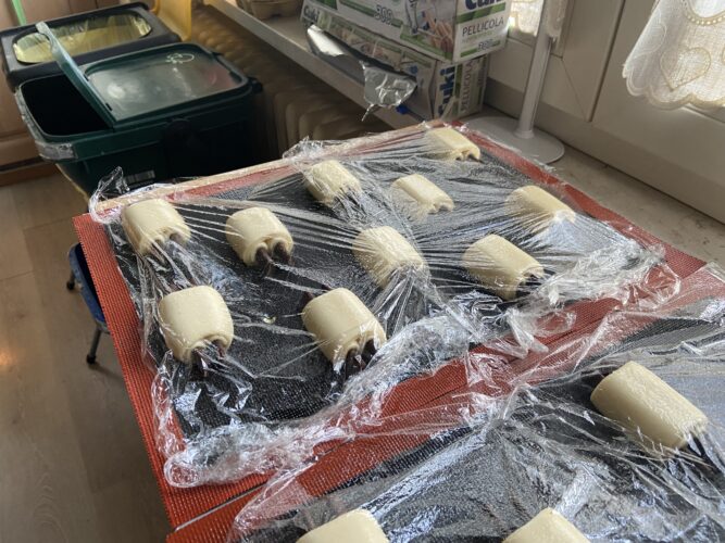 mini pain au chocolate crociato